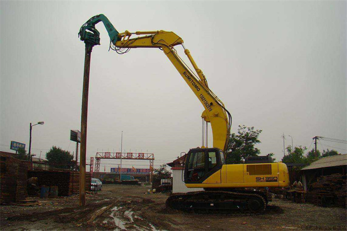 打樁機